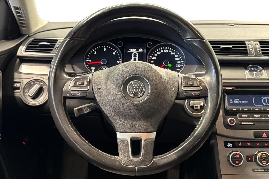 Volkswagen Passat 2012