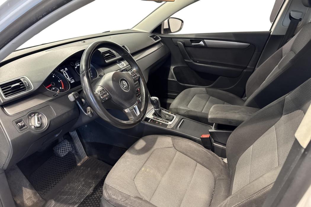 Volkswagen Passat 2012