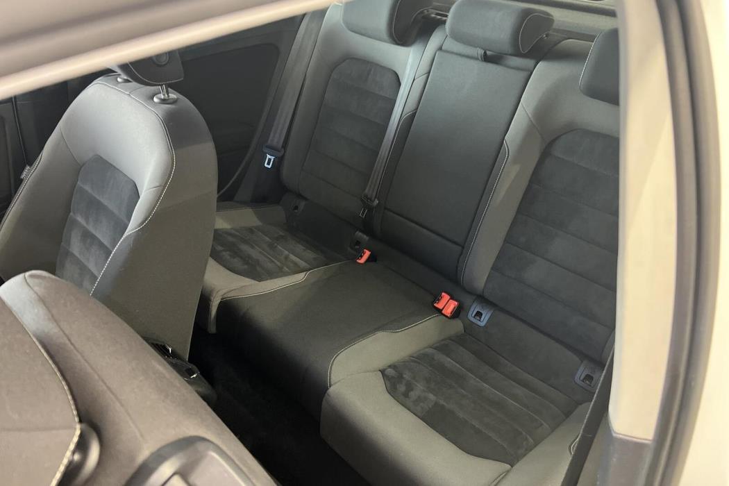 Volkswagen Golf 2012