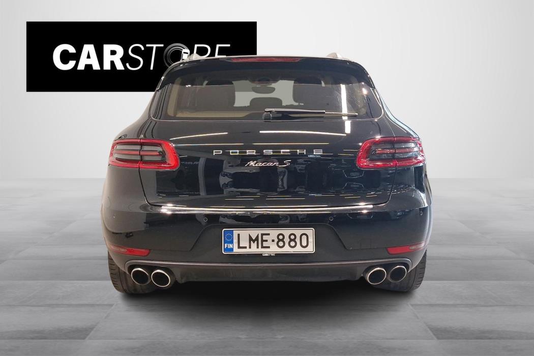 PORSCHE Macan 2014