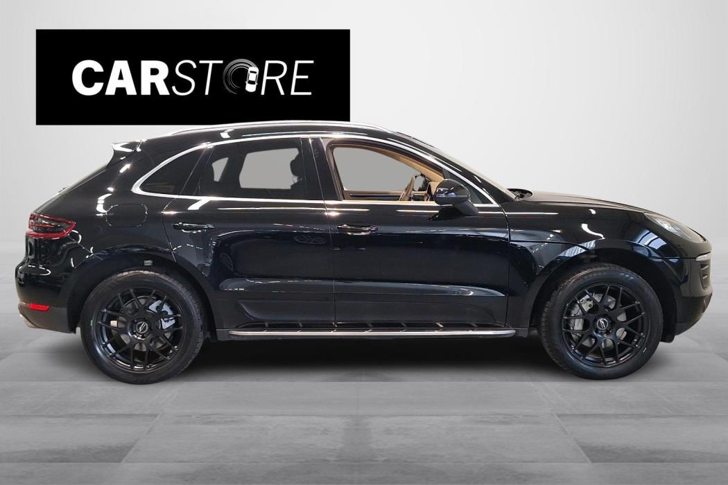 PORSCHE Macan 2014