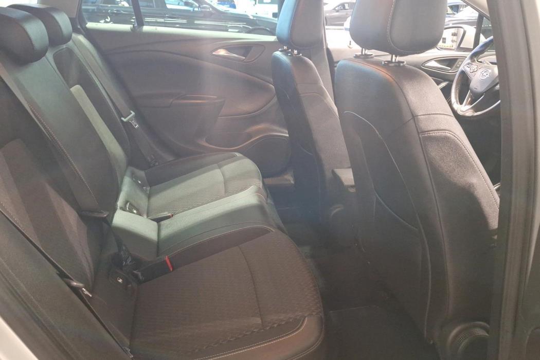 OPEL ASTRA 2017