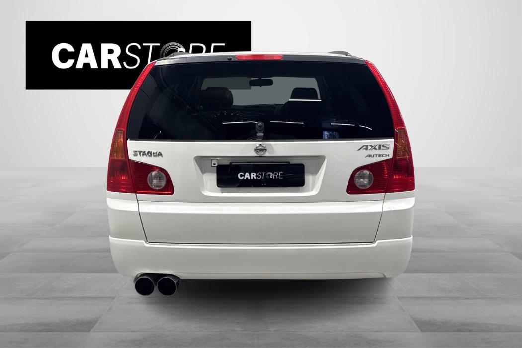 NISSAN Stagea 2005