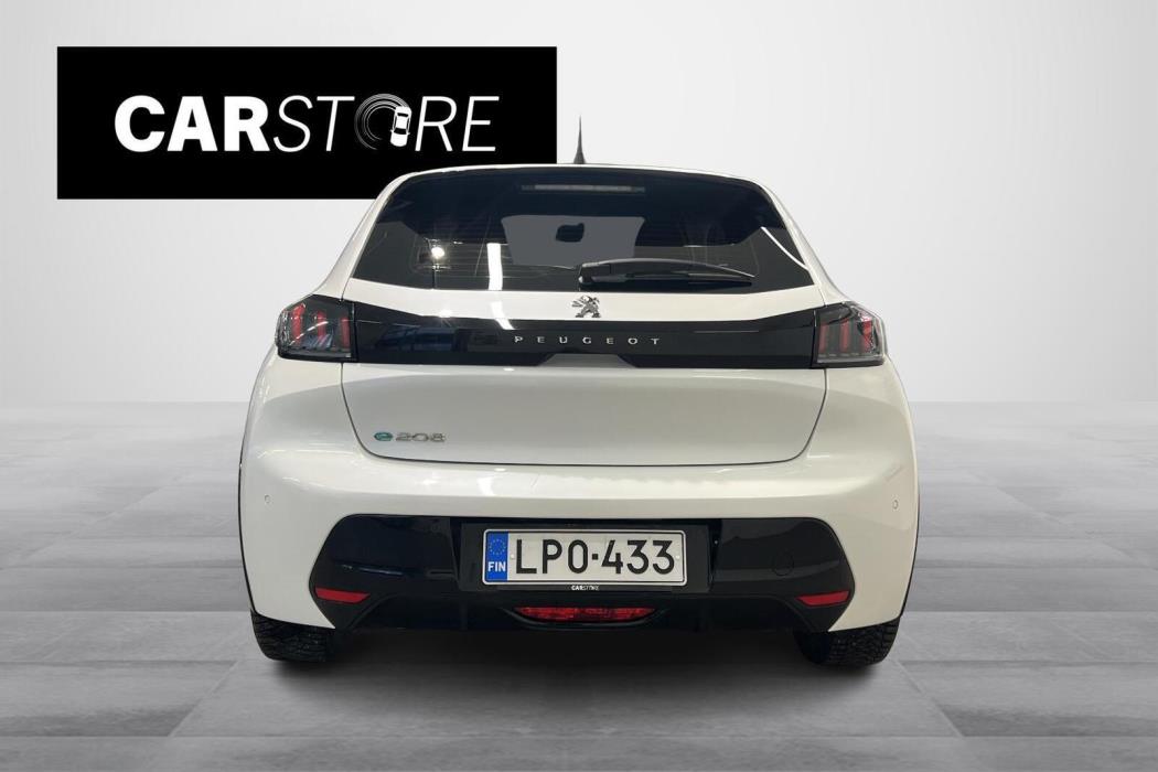 Peugeot e-208 2021