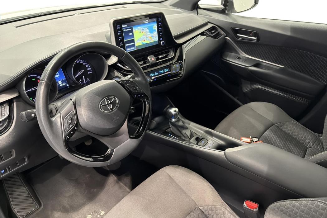 Toyota C-HR 2023