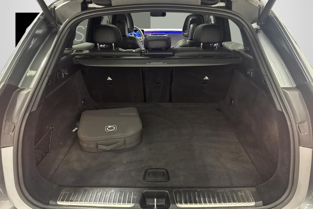 Mercedes-Benz EQE SUV 2023