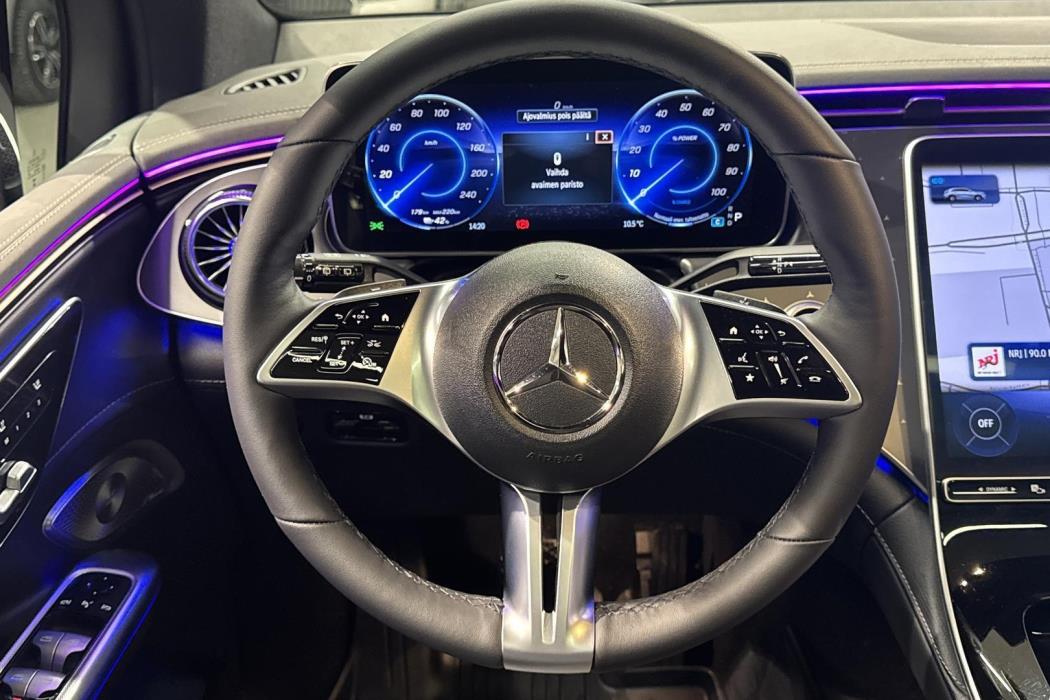 Mercedes-Benz EQE SUV 2023