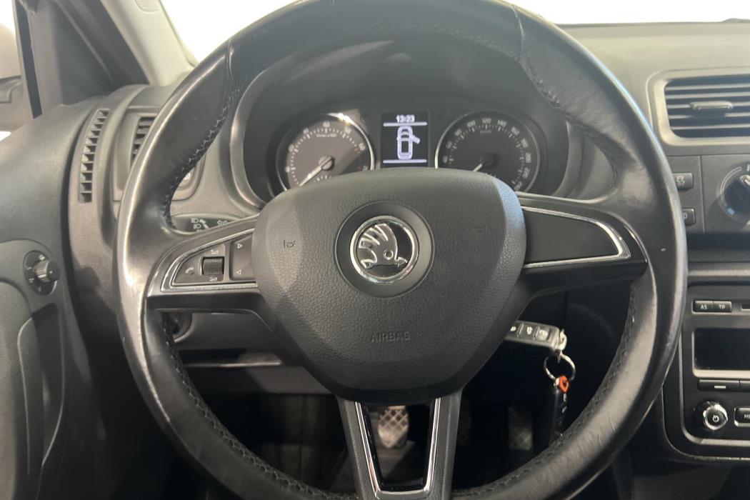 SKODA FABIA 2014