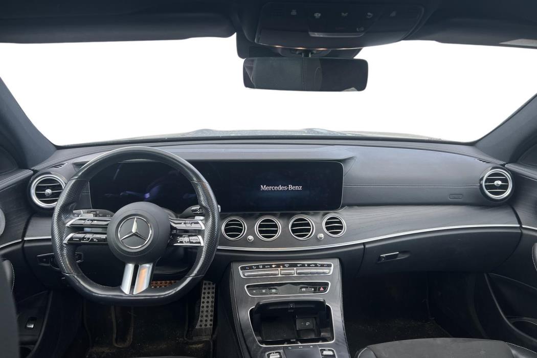 MERCEDES-BENZ E 2020