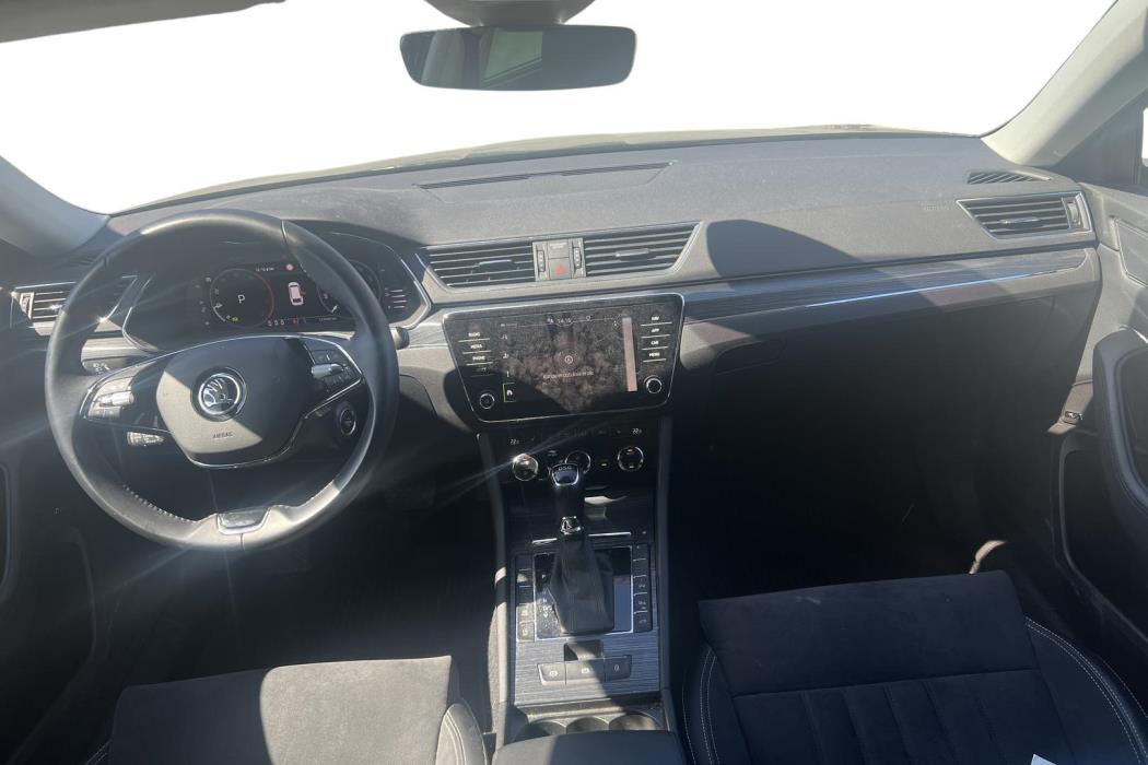 Skoda Superb 2022