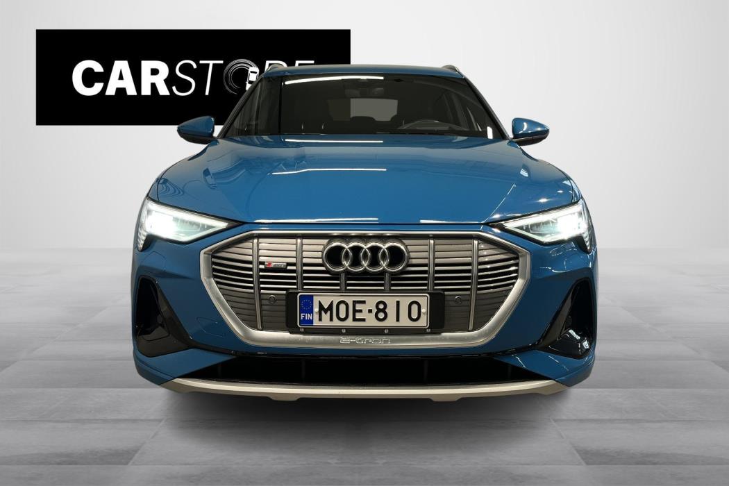 AUDI e-tron 2020