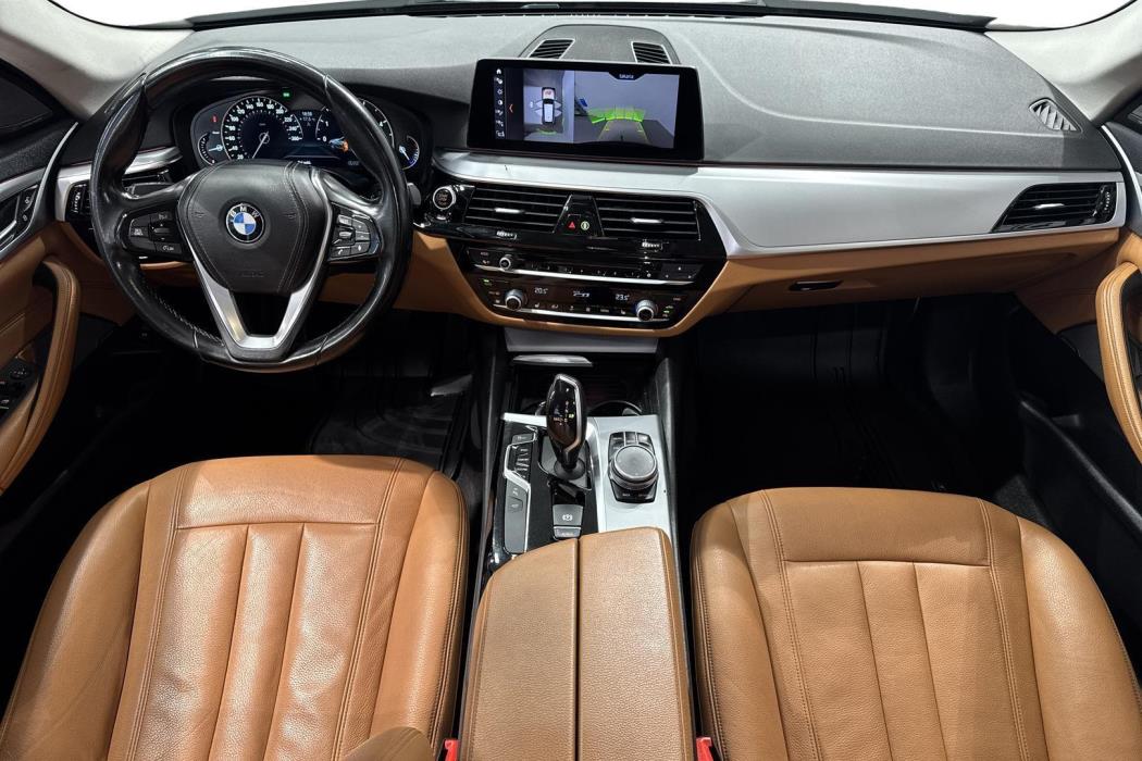 BMW 518 2019