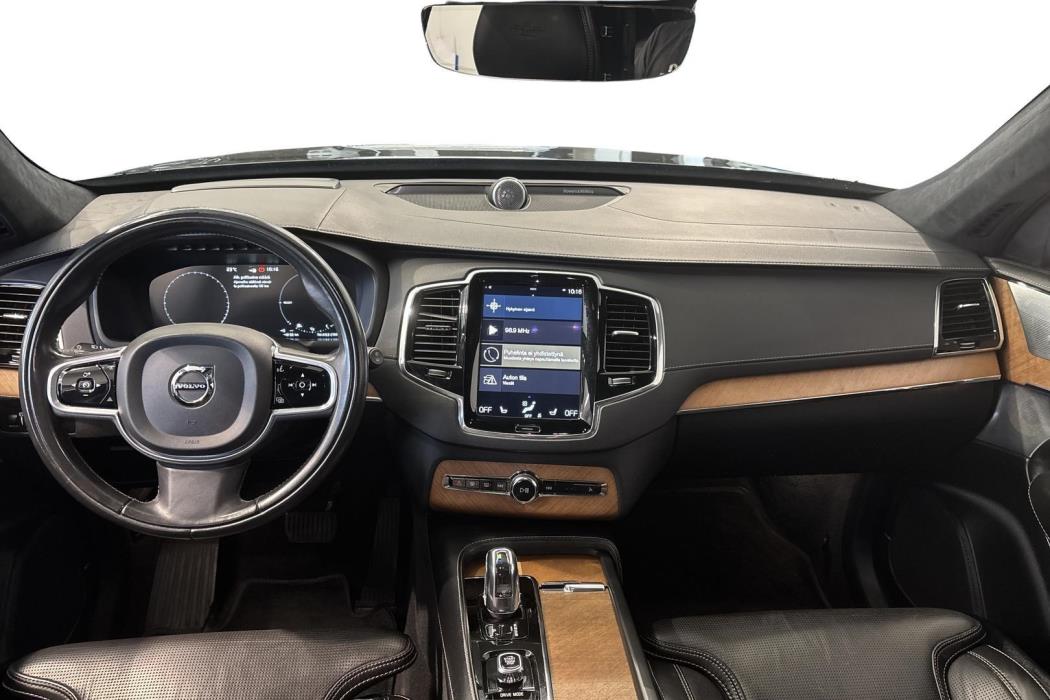 Volvo XC90 2017