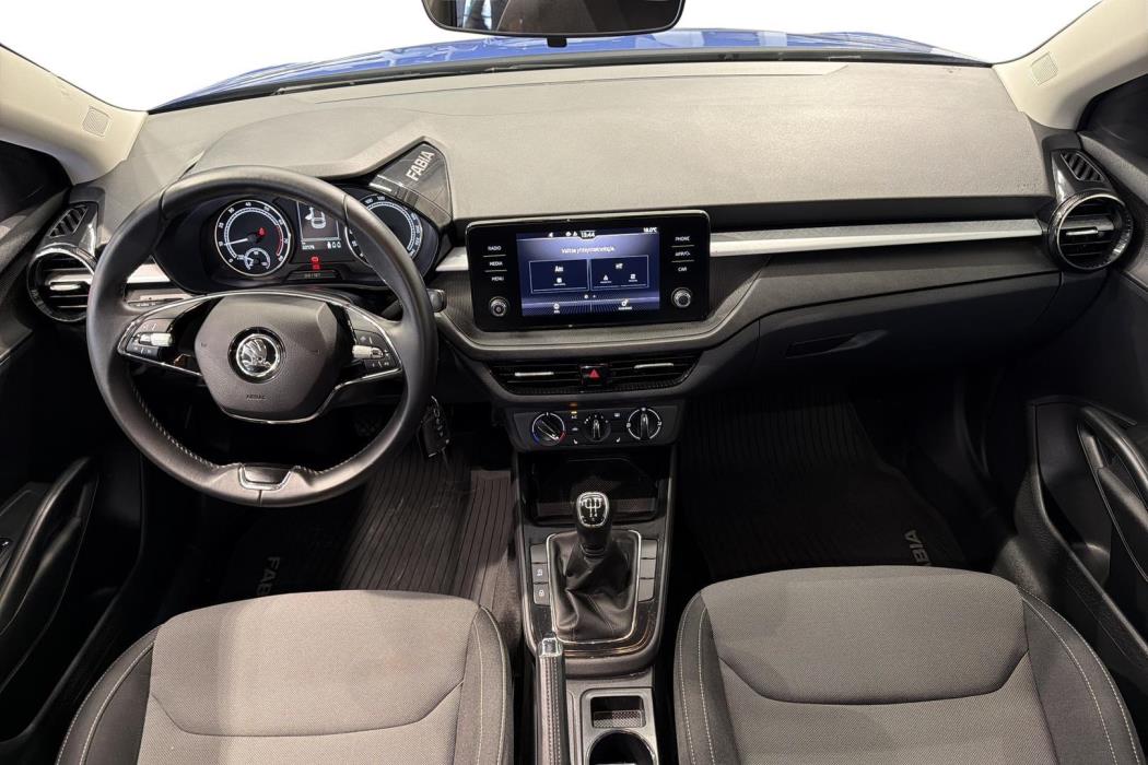 SKODA FABIA 2023