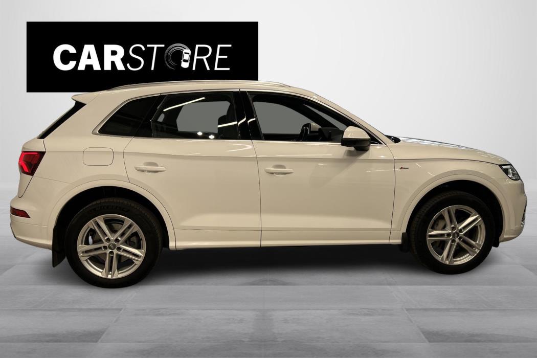 AUDI Q5 2020