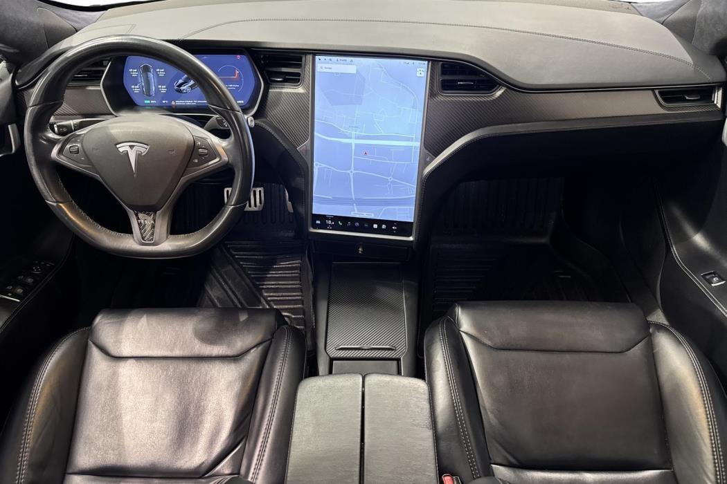 Tesla Model S 2018
