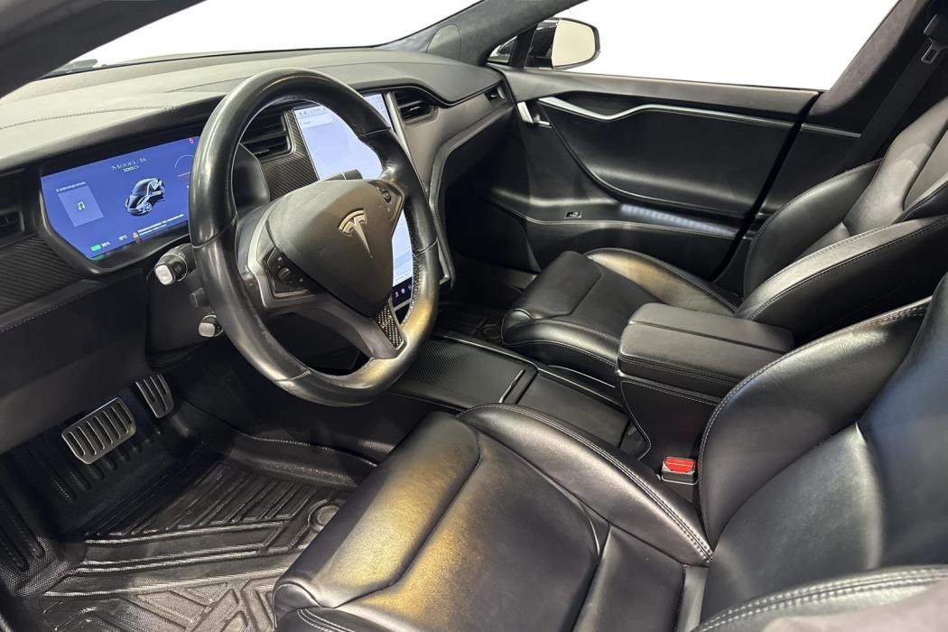 Tesla Model S 2018