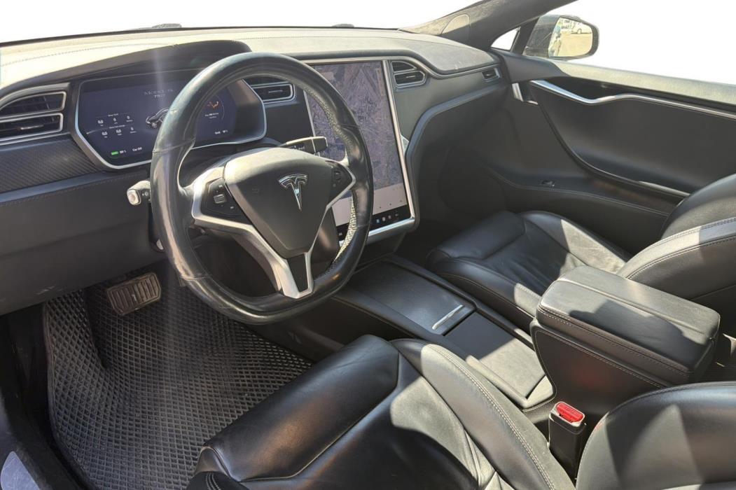 Tesla Model S 2017
