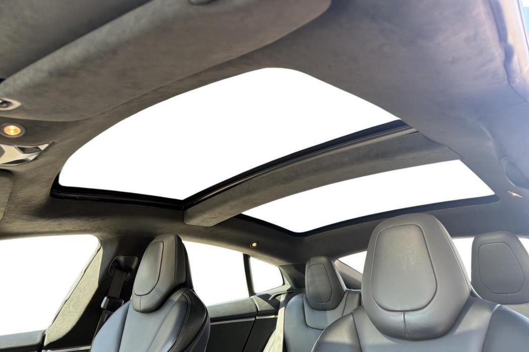 Tesla Model S 2017