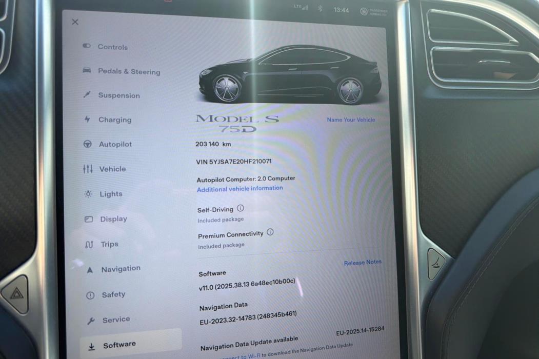 Tesla Model S 2017