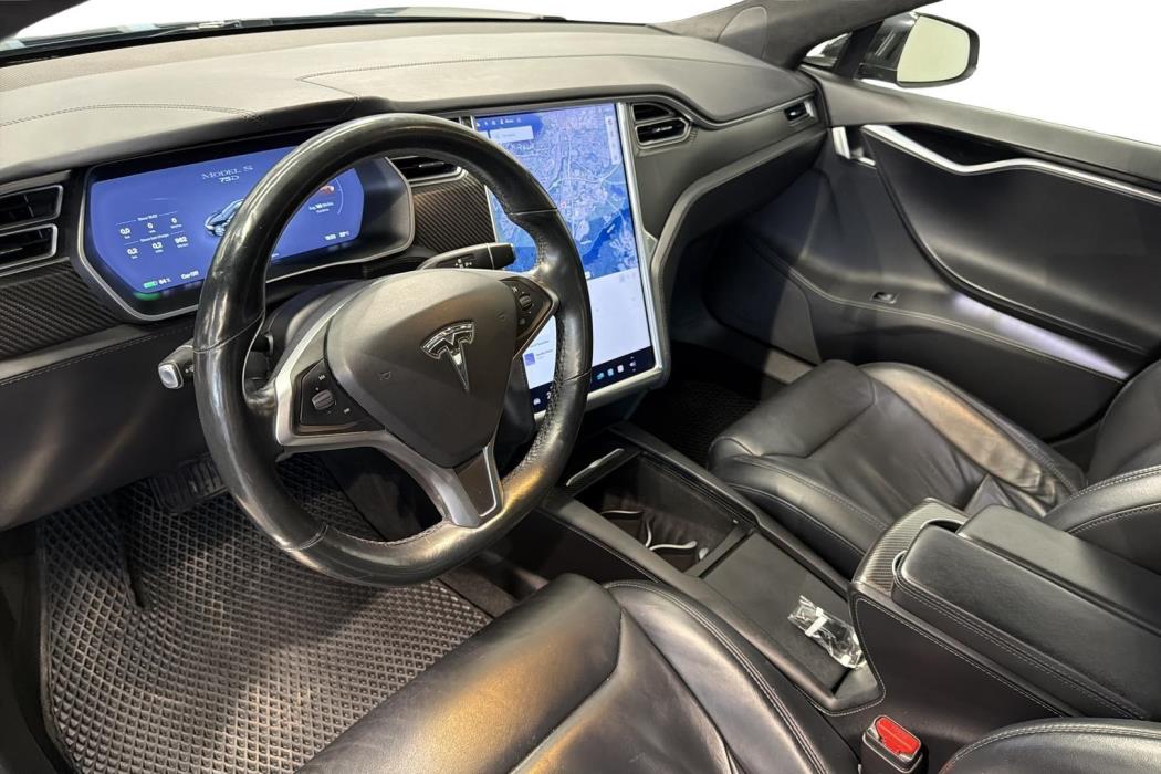 Tesla Model S 2017