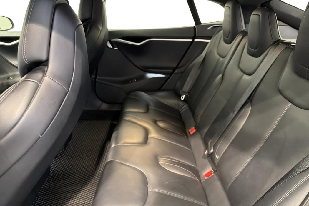 Tesla Model S 2017