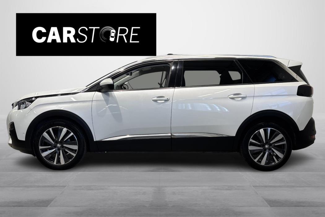 PEUGEOT 5008 2018