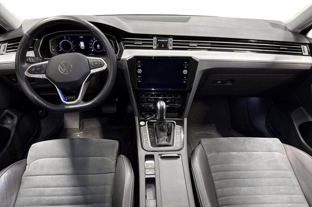 Volkswagen Passat 2022