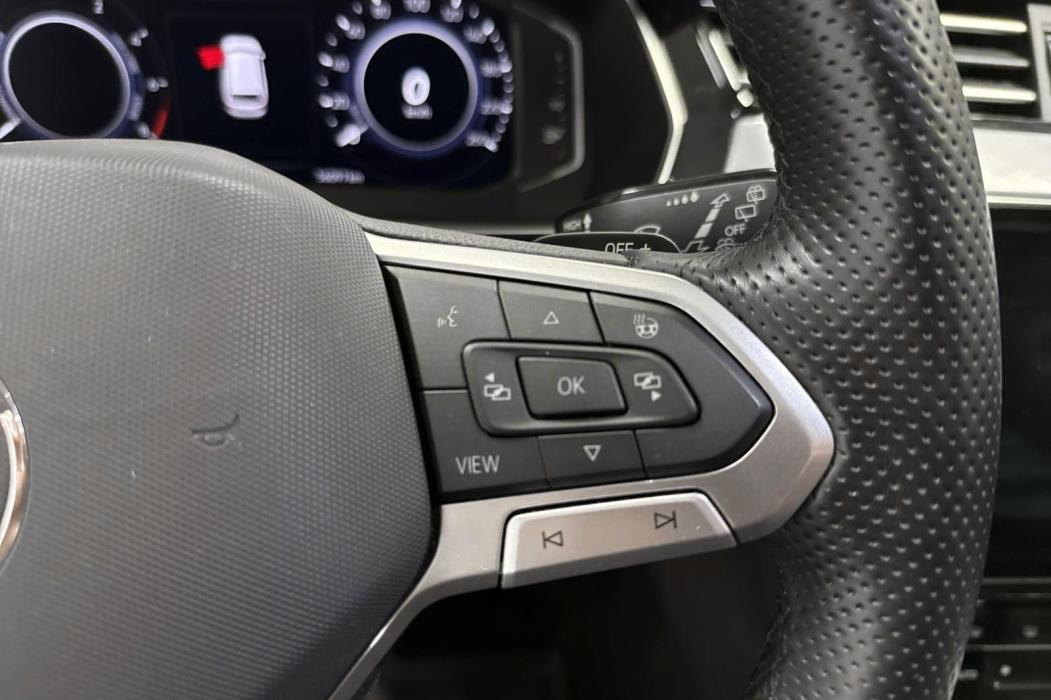 Volkswagen Passat 2022