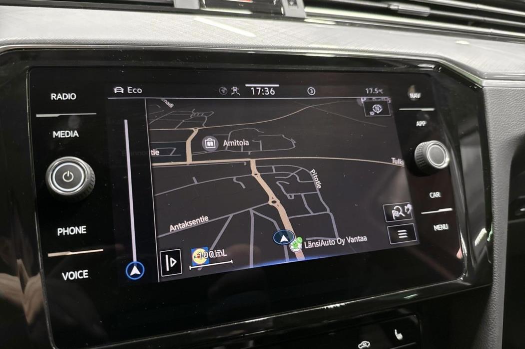 Volkswagen Passat 2022