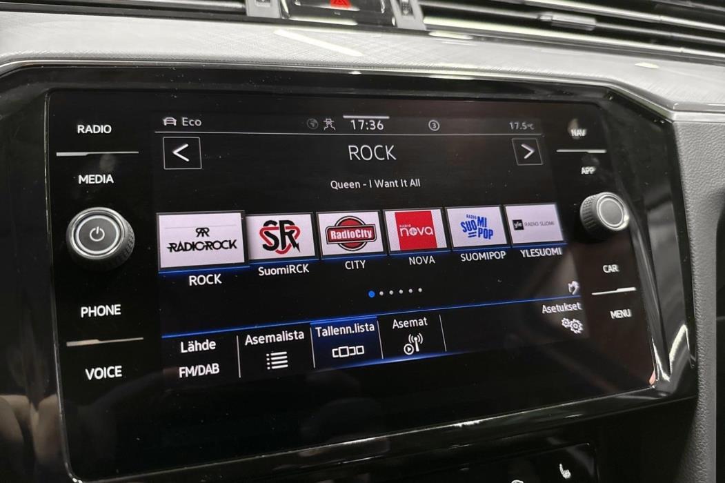 Volkswagen Passat 2022