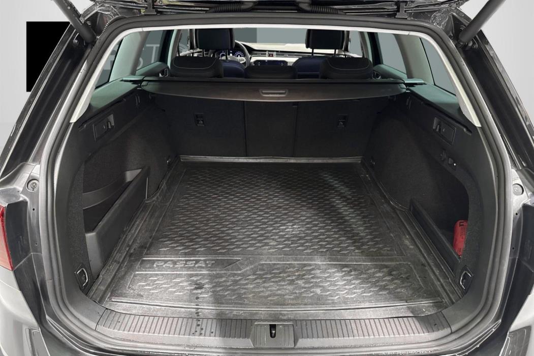 Volkswagen Passat 2022