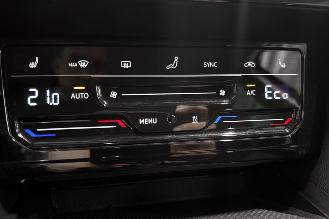 Volkswagen Passat 2022