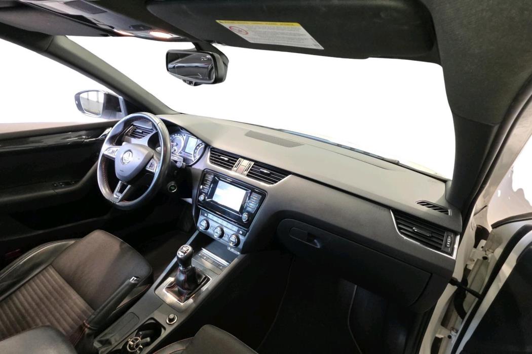 SKODA OCTAVIA 2014