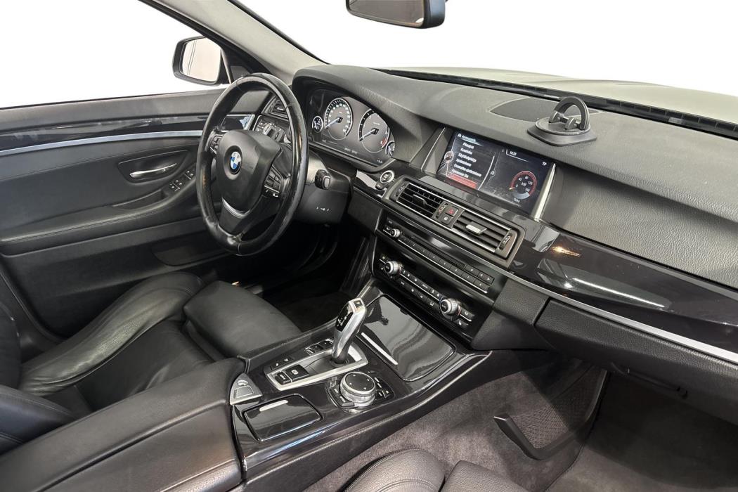 BMW 520 2014