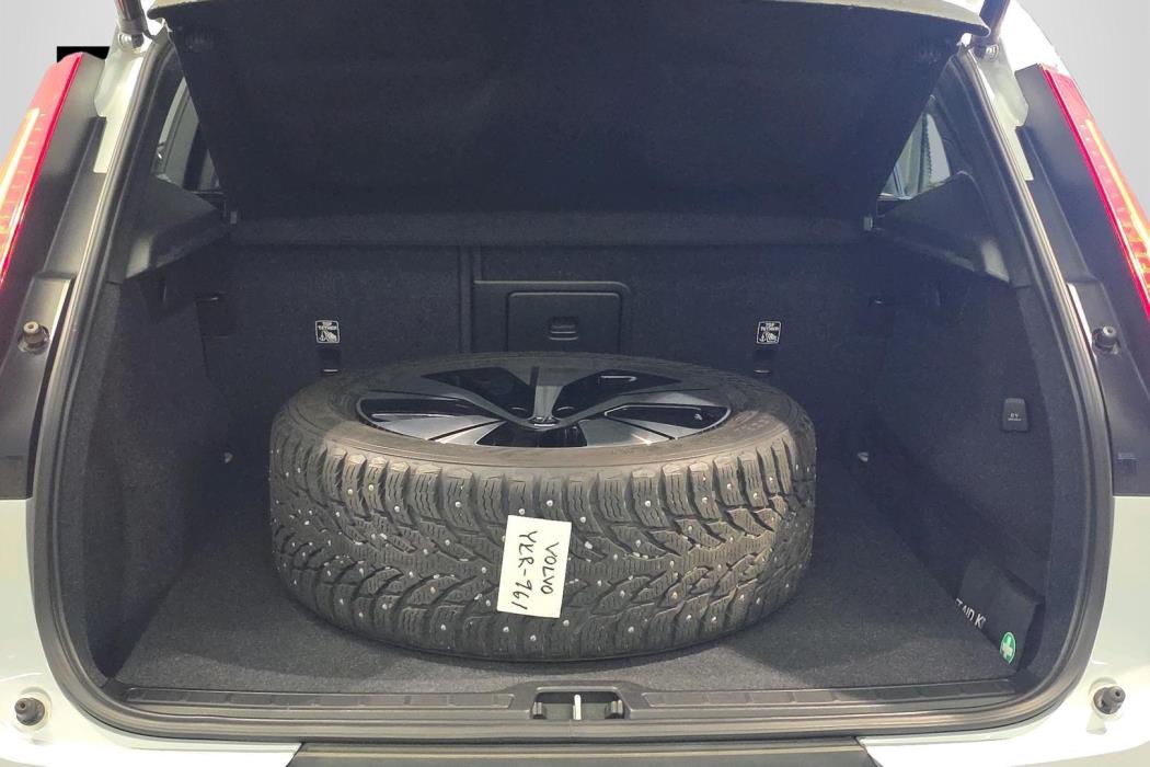 Volvo XC40 2021