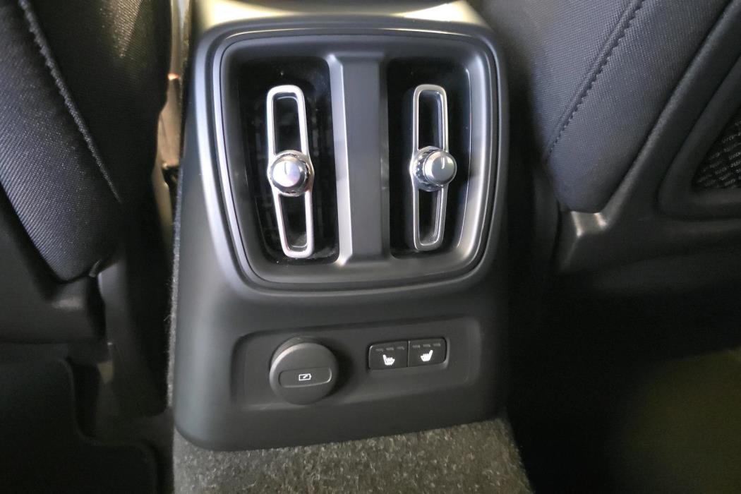 Volvo XC40 2021