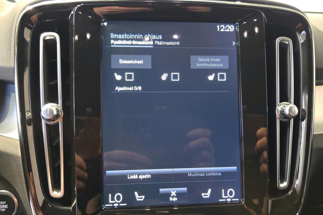Volvo XC40 2021