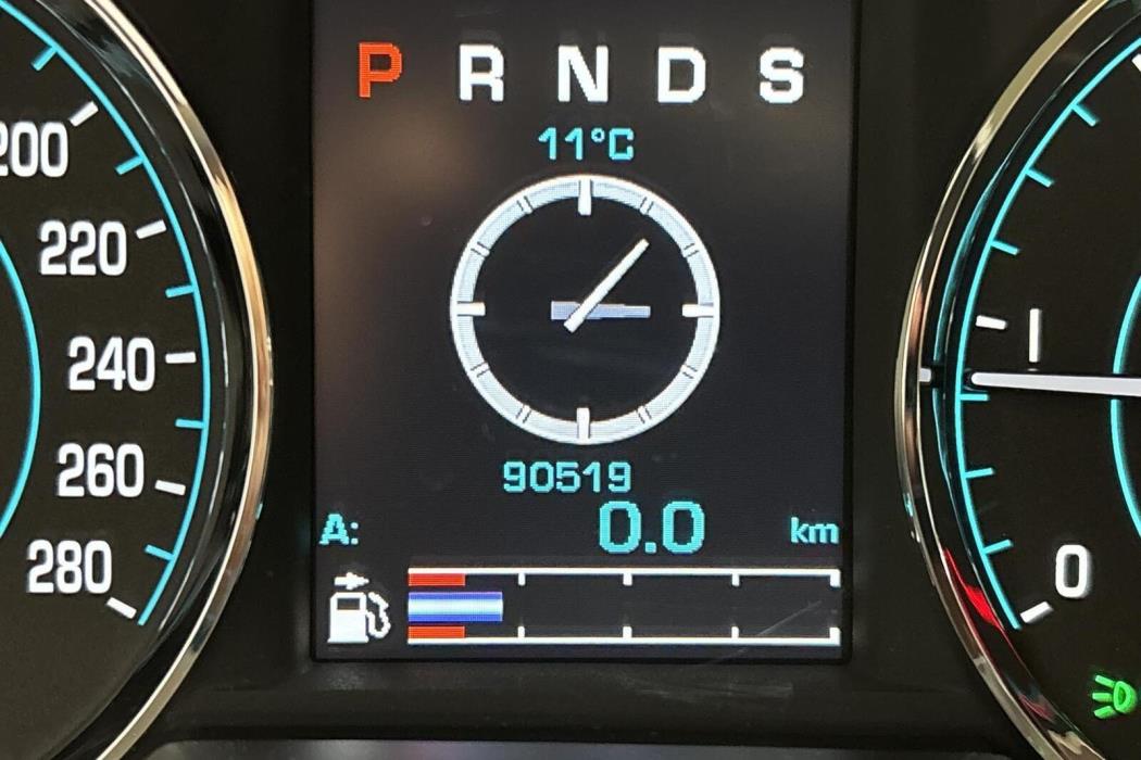 Jaguar XF 2011
