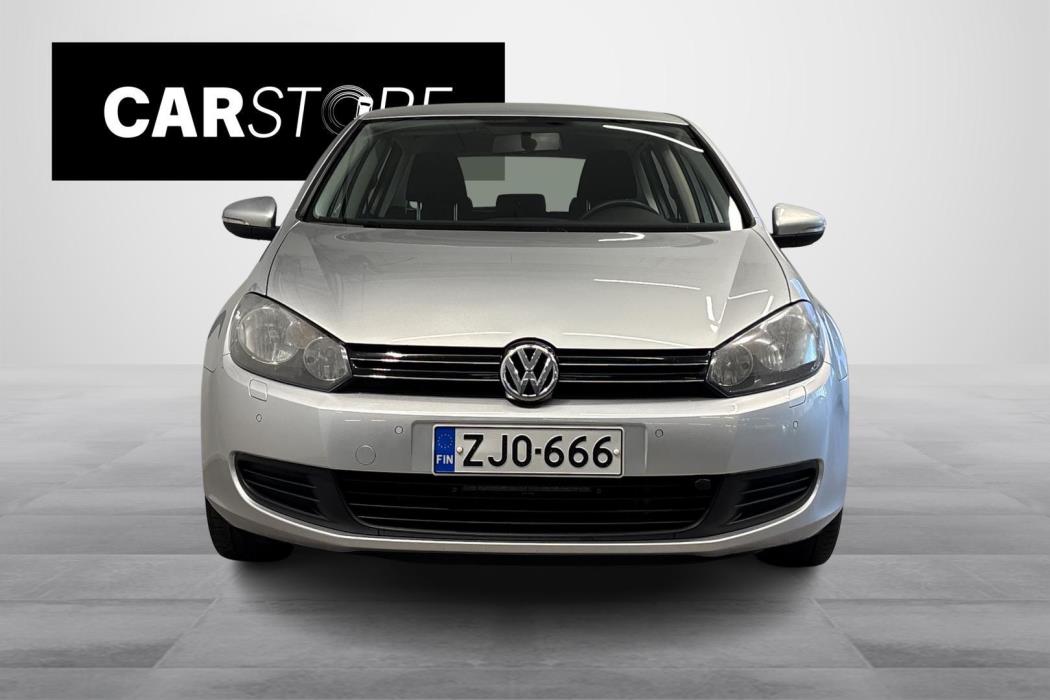 VOLKSWAGEN GOLF 2012