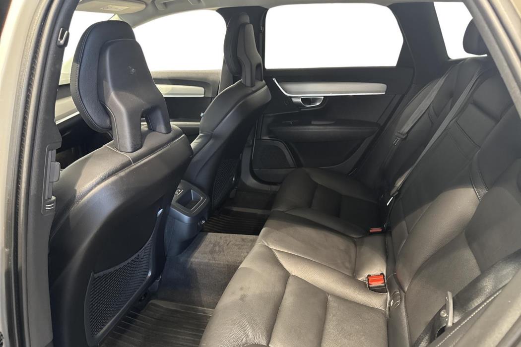 Volvo V90 2017