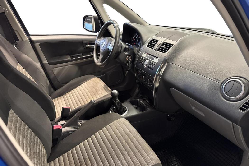 Suzuki SX4 2012