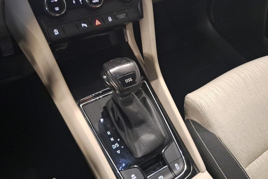 SKODA Karoq 2018