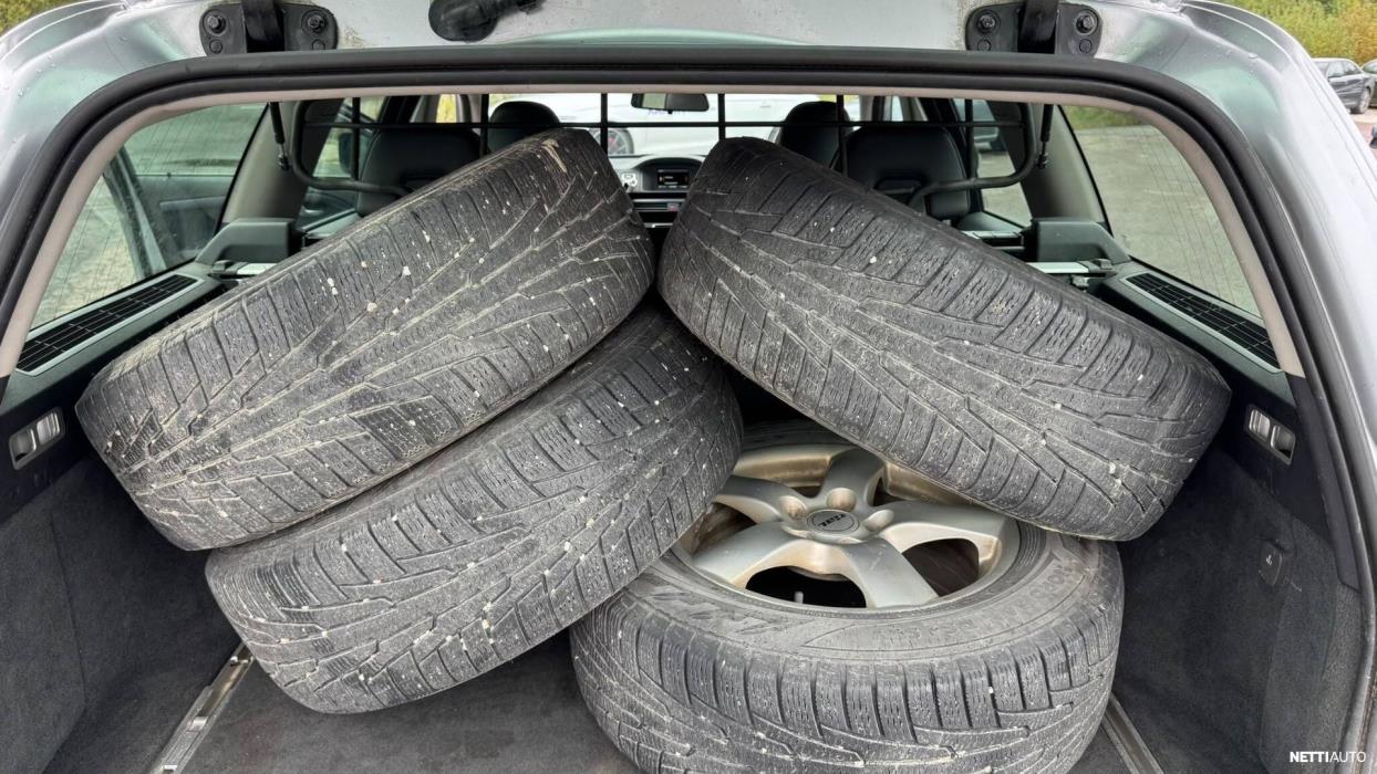 Volvo XC70 2012