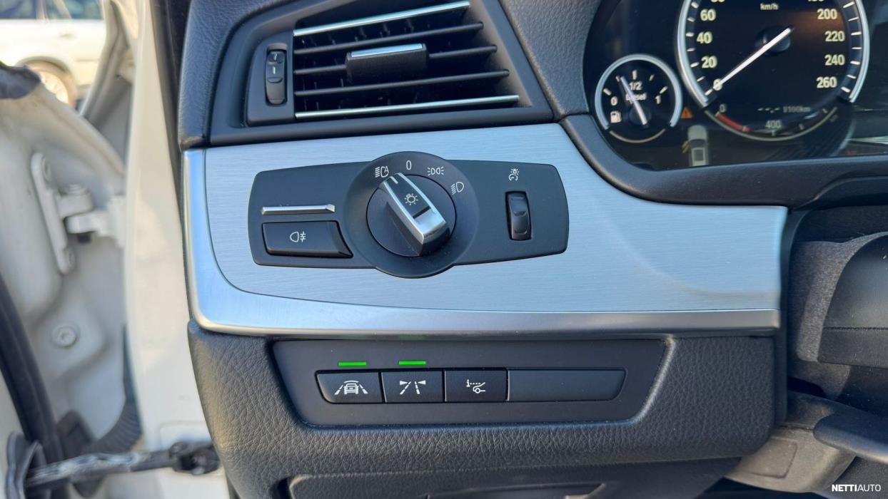 BMW 530 2015