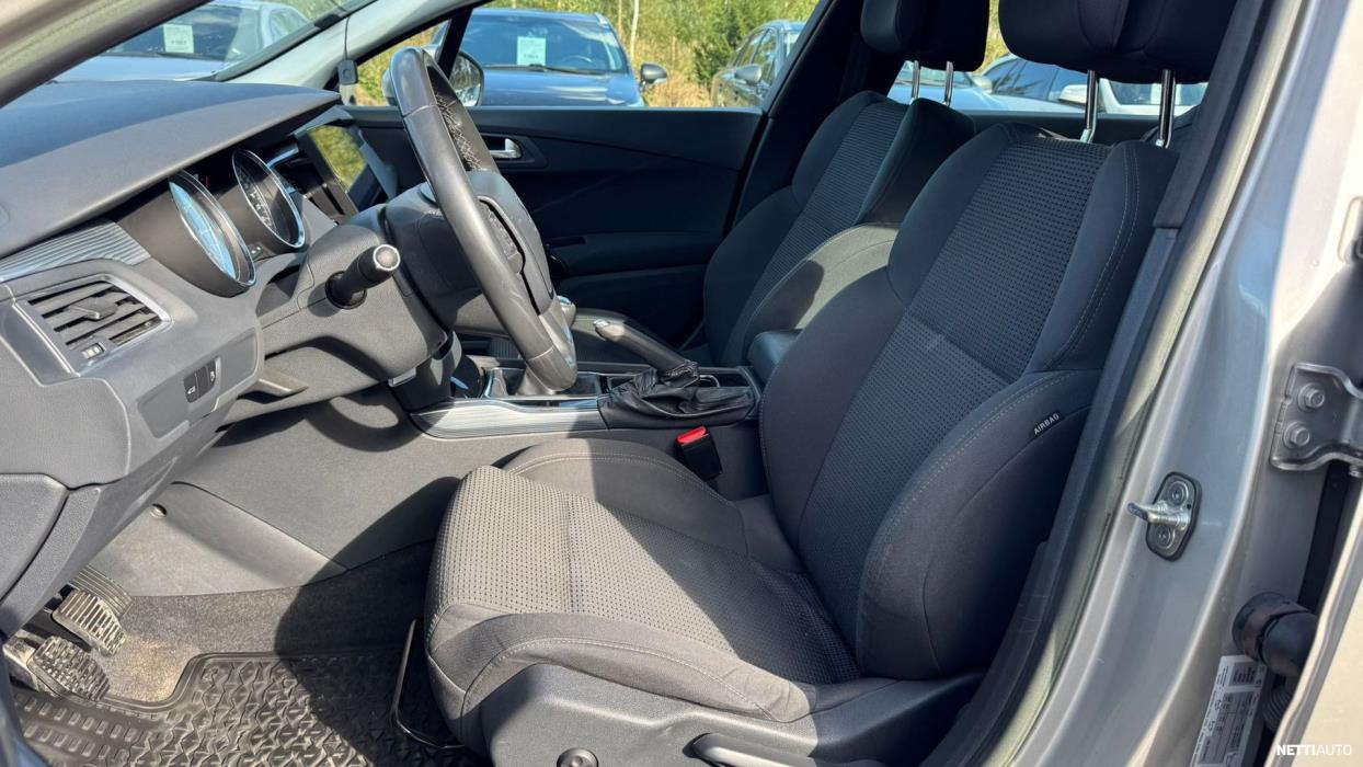 Peugeot 508 2011