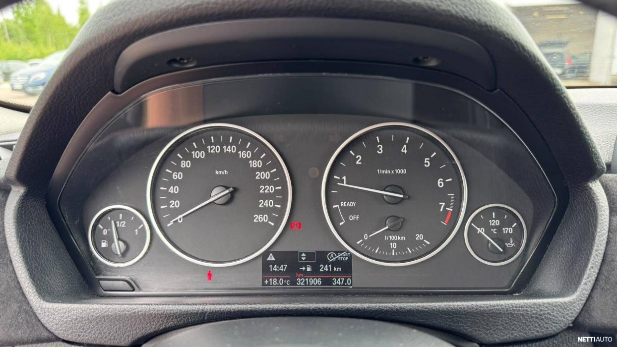 BMW 320 2013