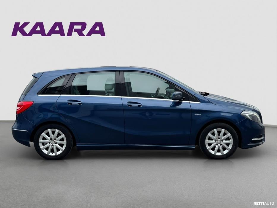 Mercedes-Benz B 2012