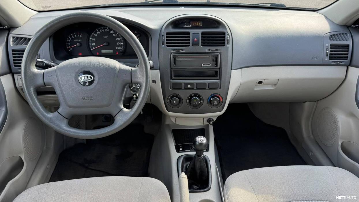 Kia Cerato 2006