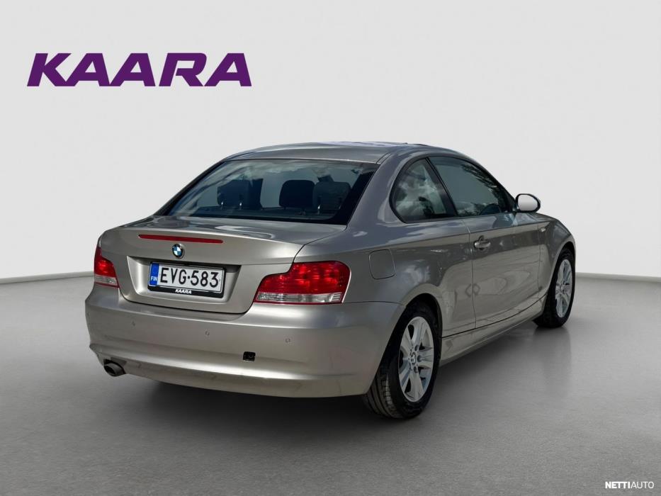 BMW 120 2009